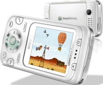 sony ericsson folding mobile